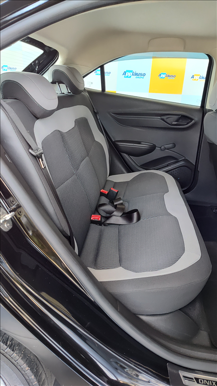 Chevrolet Onix - 1.0 MPFI LS 8V FLEX 4P MANUAL