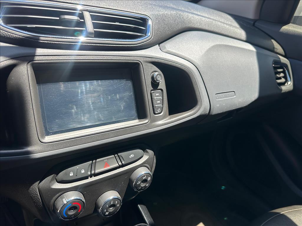 Chevrolet Onix - 1.4 MPFI LTZ 8V FLEX 4P AUTOMÁTICO