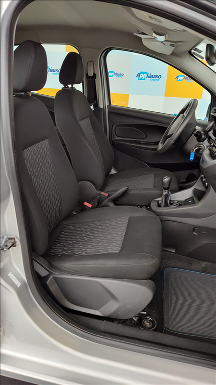 Ford Ka - 1.0 TI-VCT FLEX SE PLUS MANUAL