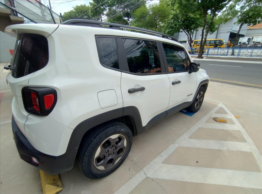 Jeep Renegade - 1.8 16V FLEX 4P AUTOMÁTICO