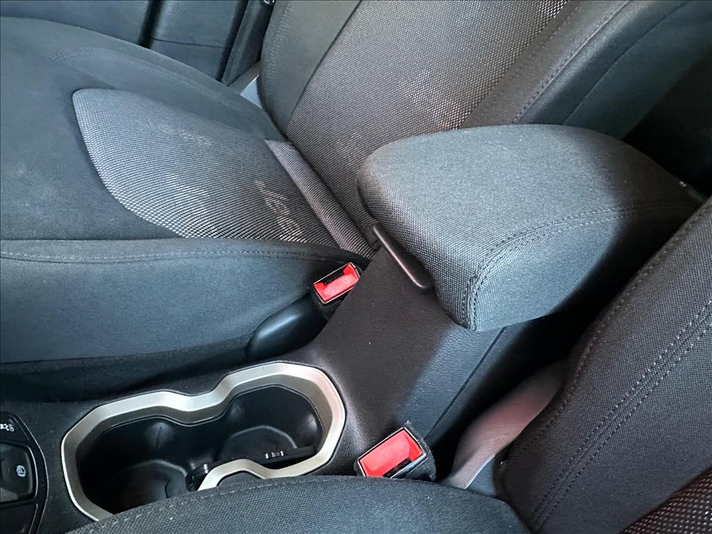 Jeep Renegade - 1.8 16V FLEX 4P AUTOMÁTICO
