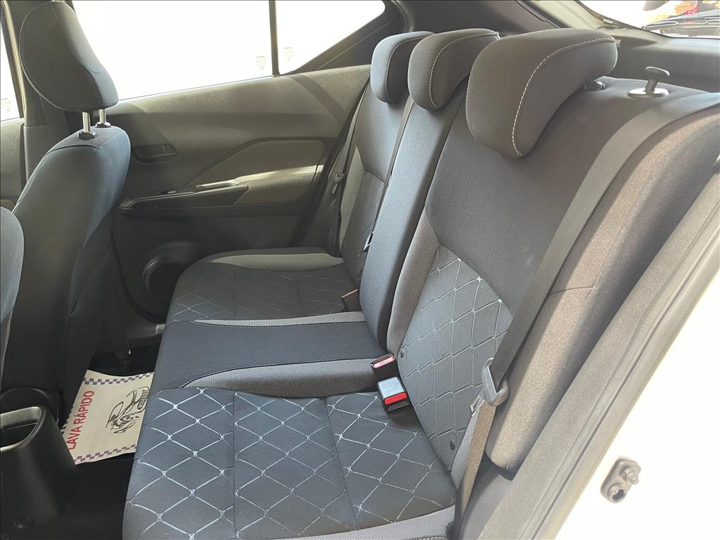 Nissan Kicks - 1.6 16V FLEXSTART S 4P XTRONIC