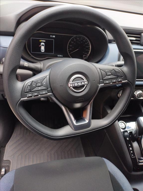 Nissan Versa - 1.6 16V FLEX ADVANCE XTRONIC