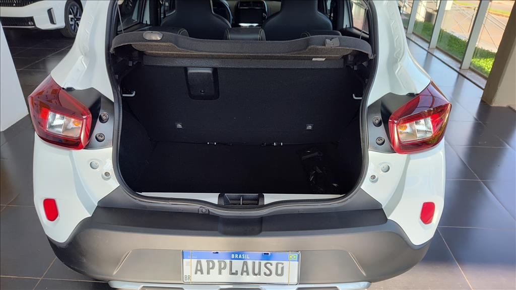 Renault Kwid - 1.0 12V SCE FLEX OUTSIDER MANUAL