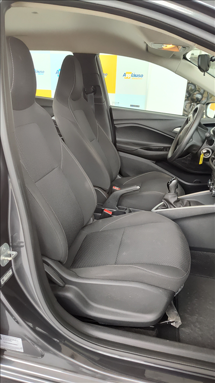 Chevrolet Onix - 1.0 FLEX LT MANUAL
