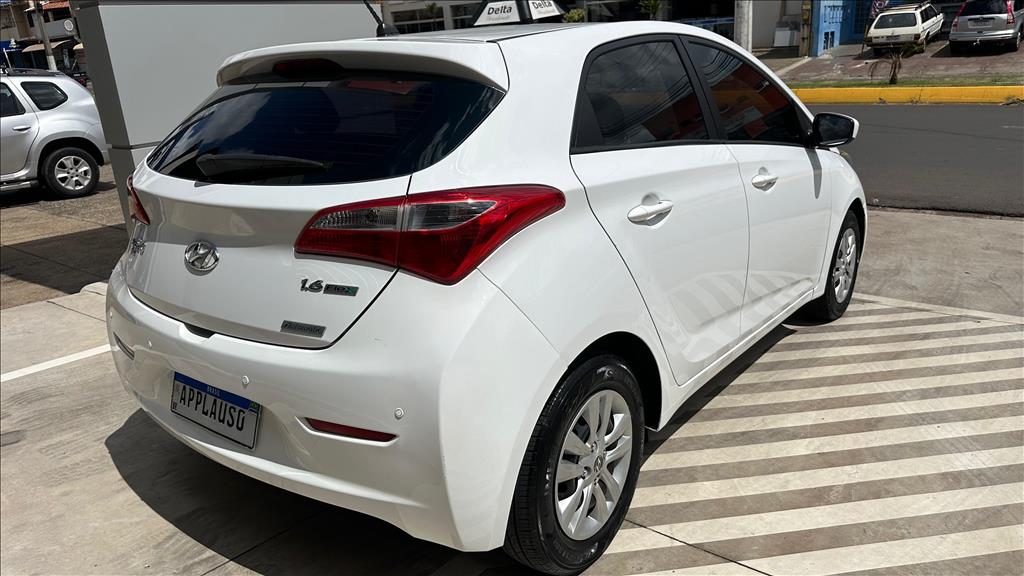 Hyundai Hb20 - 1.6 COMFORT PLUS 16V FLEX 4P AUTOMÁTICO