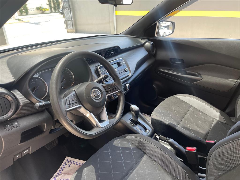 Nissan Kicks - 1.6 16V FLEXSTART S 4P XTRONIC