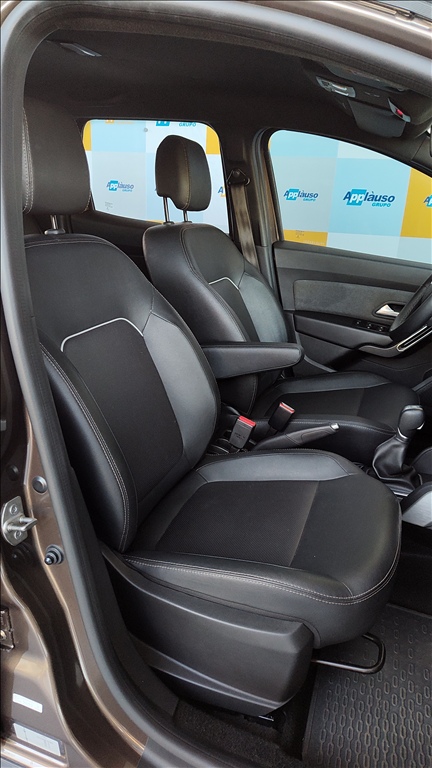 Renault Duster - 1.3 TCE FLEX ICONIC X-TRONIC