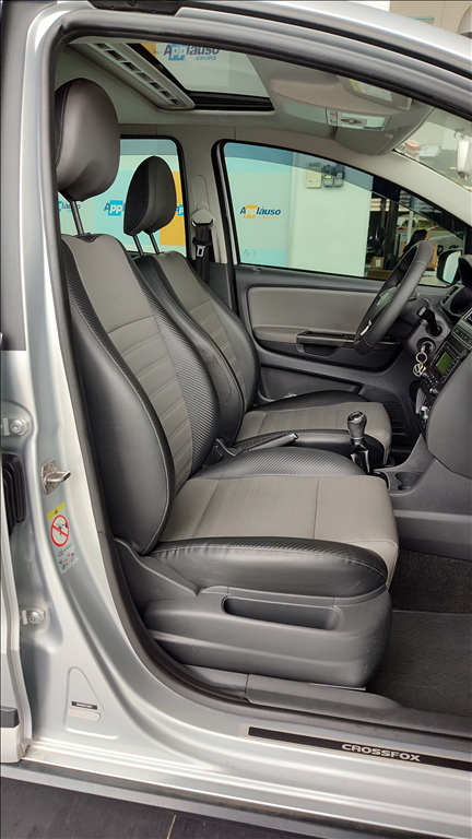 Volkswagen Fox - 1.6 MSI TRENDLINE 8V FLEX 4P MANUAL