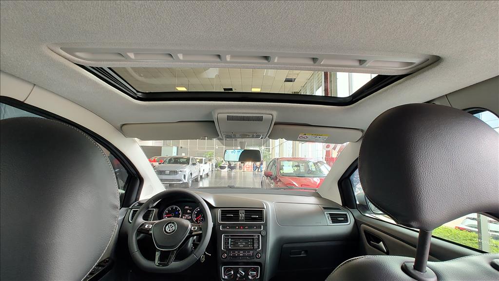 Volkswagen Fox - 1.6 MSI TRENDLINE 8V FLEX 4P MANUAL