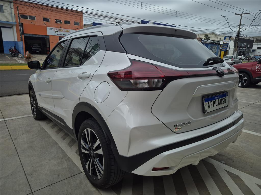 Nissan Kicks - 1.6 16V FLEXSTART ADVANCE XTRONIC