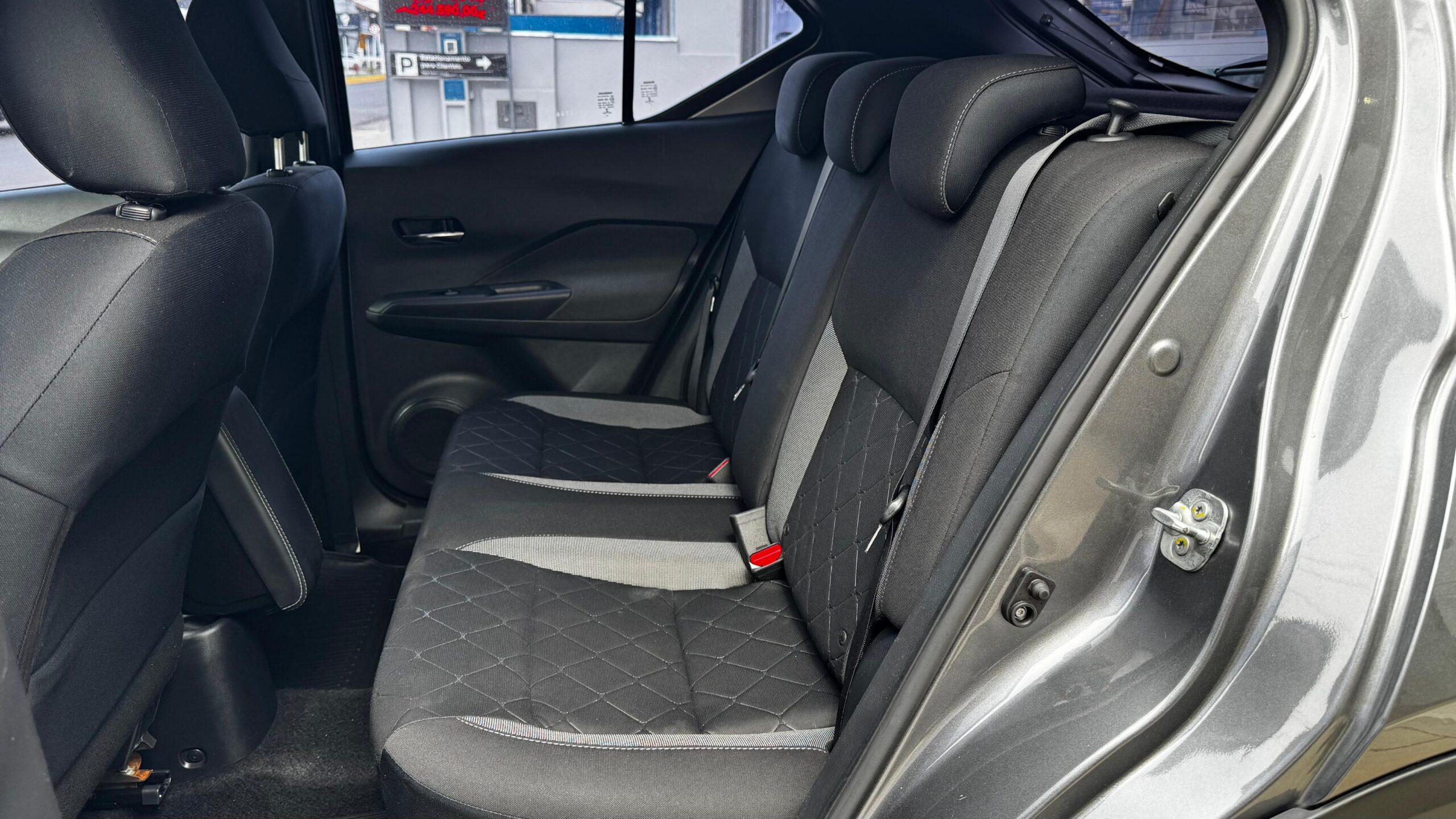 Nissan Kicks - 1.6 16V FLEXSTART SV 4P XTRONIC