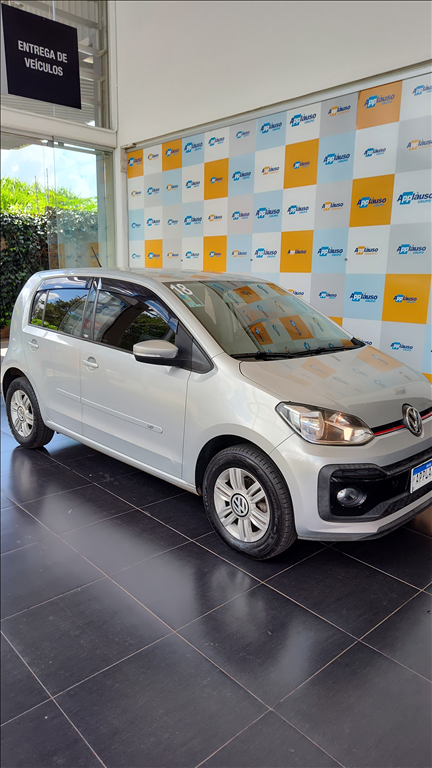 Volkswagen Up - 1.0 TSI MOVE UP 12V FLEX 4P MANUAL