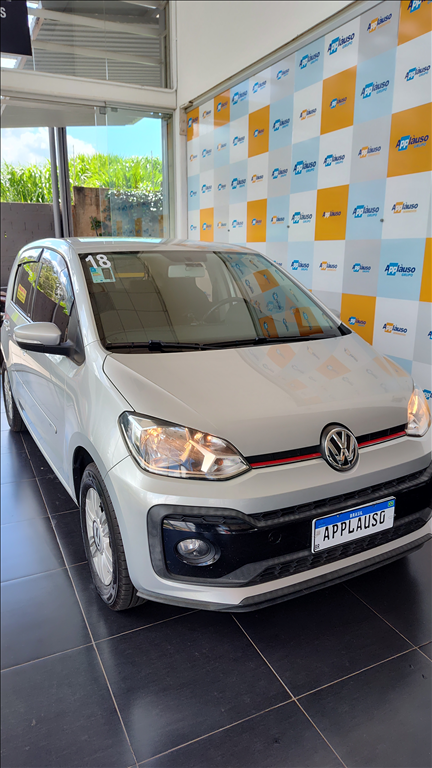 Volkswagen Up - 1.0 TSI MOVE UP 12V FLEX 4P MANUAL