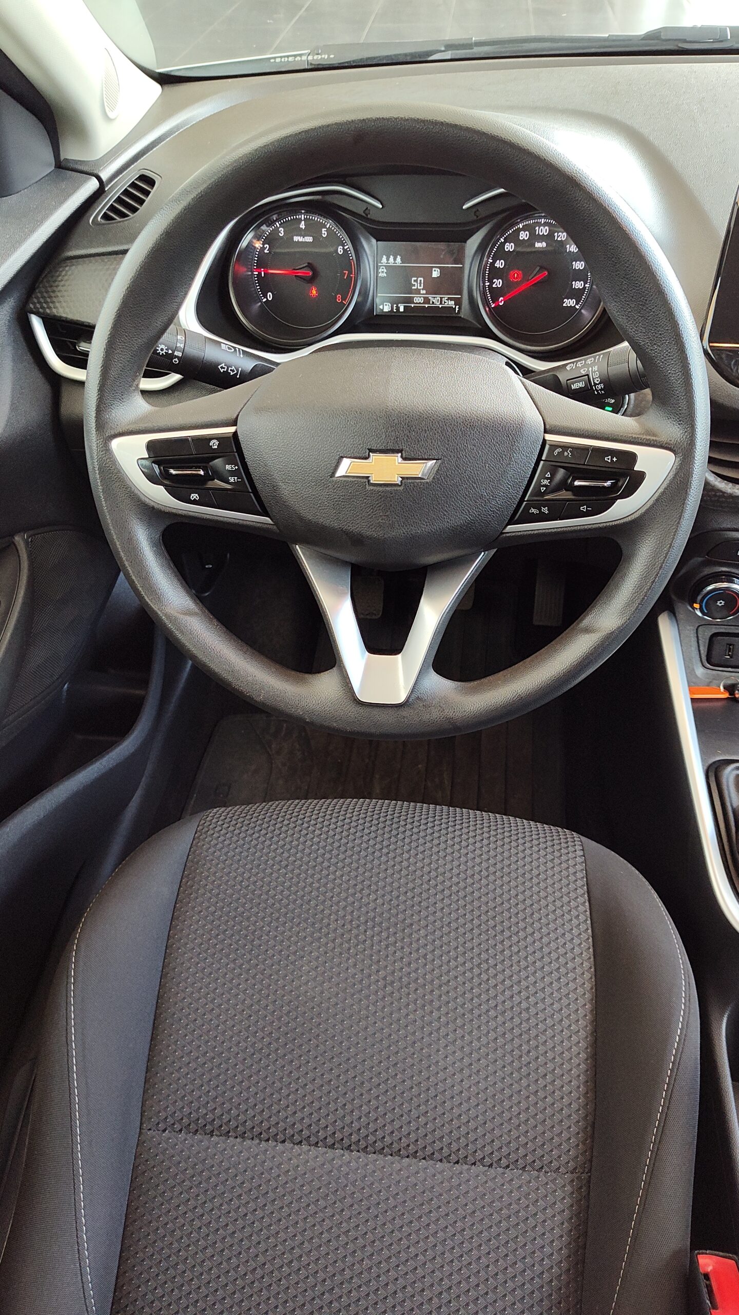 Chevrolet Onix - 1.0 FLEX LT MANUAL