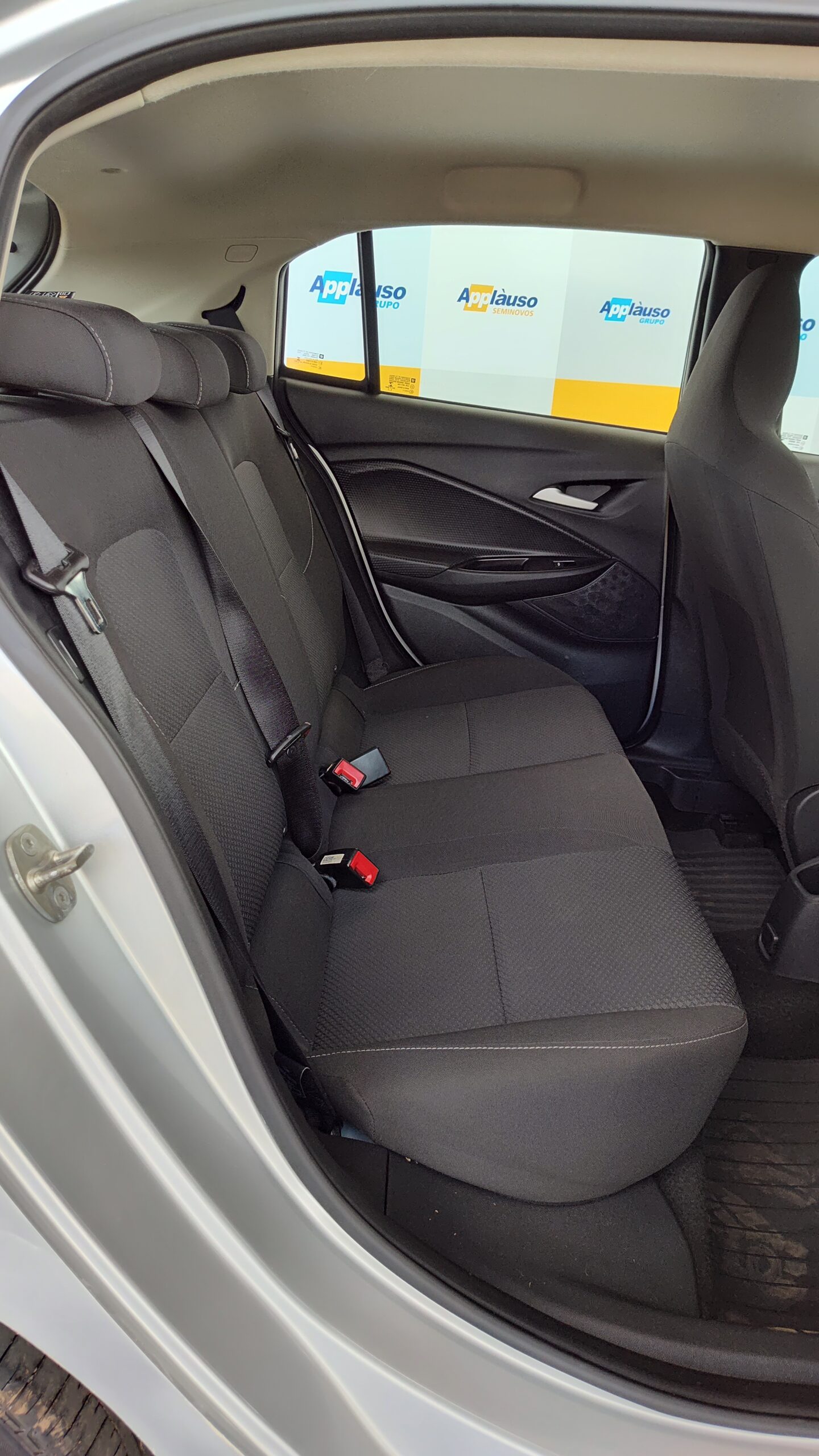 Chevrolet Onix - 1.0 FLEX LT MANUAL