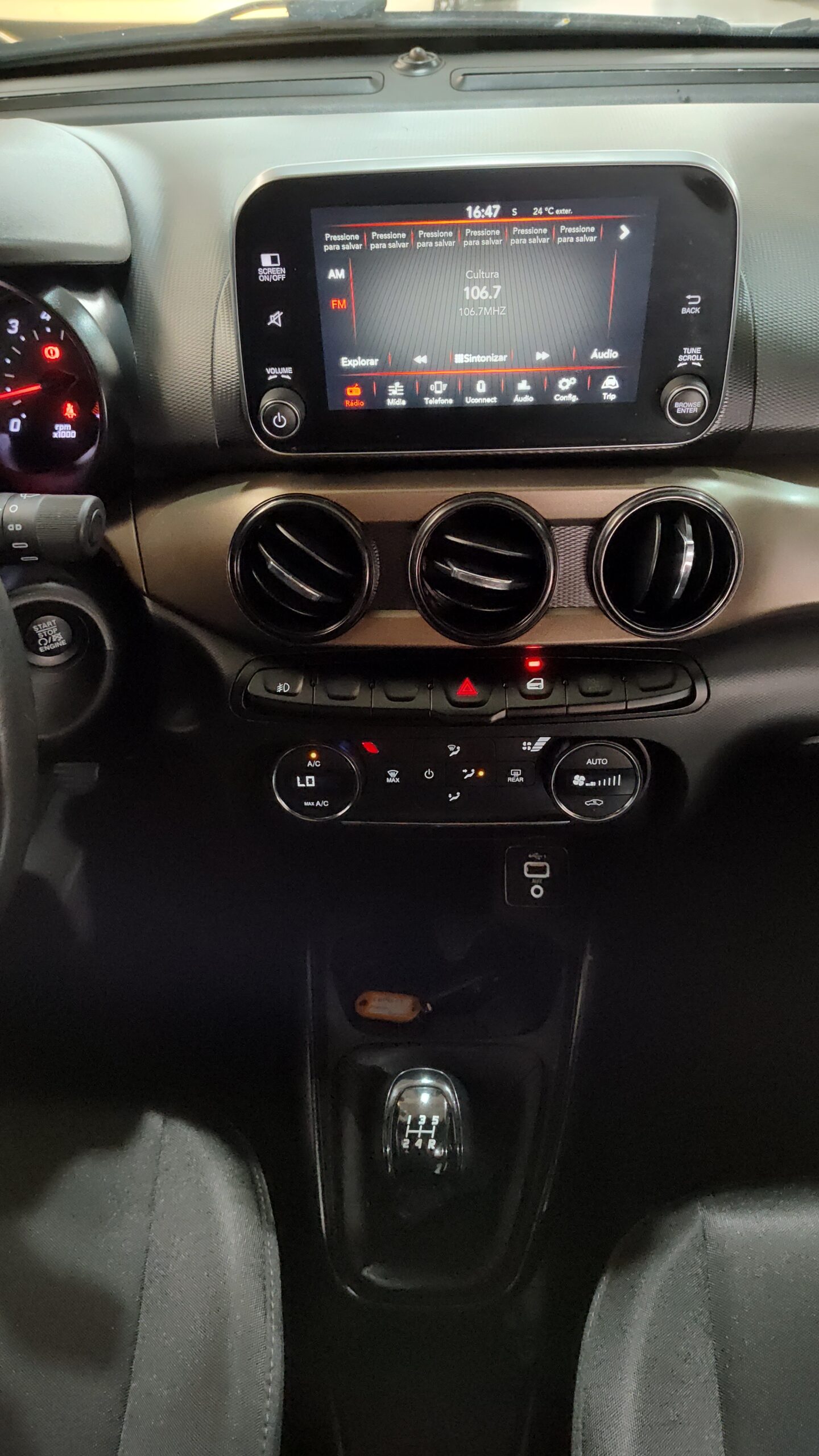 Fiat Cronos - 1.3 FIREFLY FLEX DRIVE MANUAL