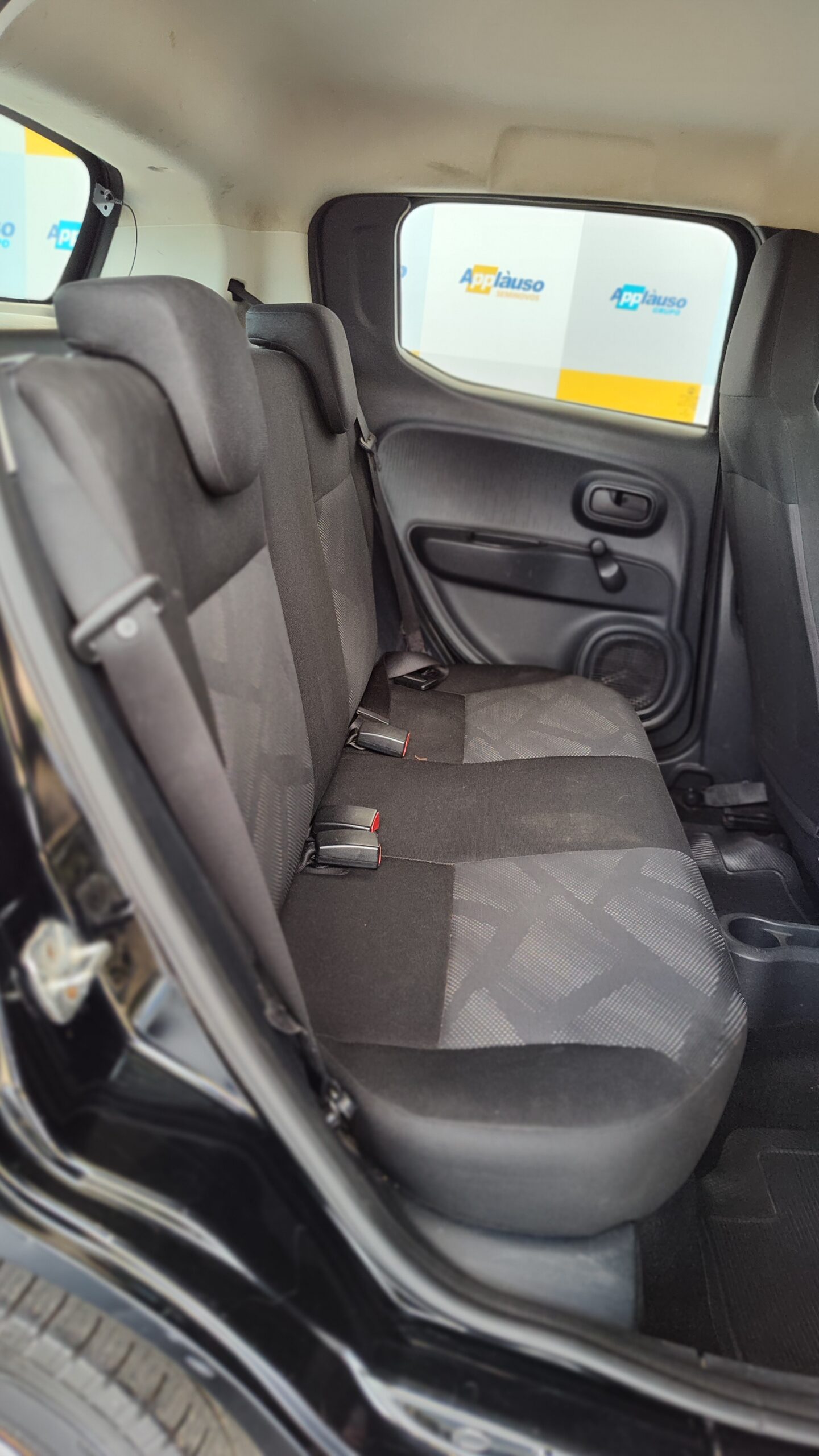 Fiat Mobi - 1.0 EVO FLEX LIKE. MANUAL