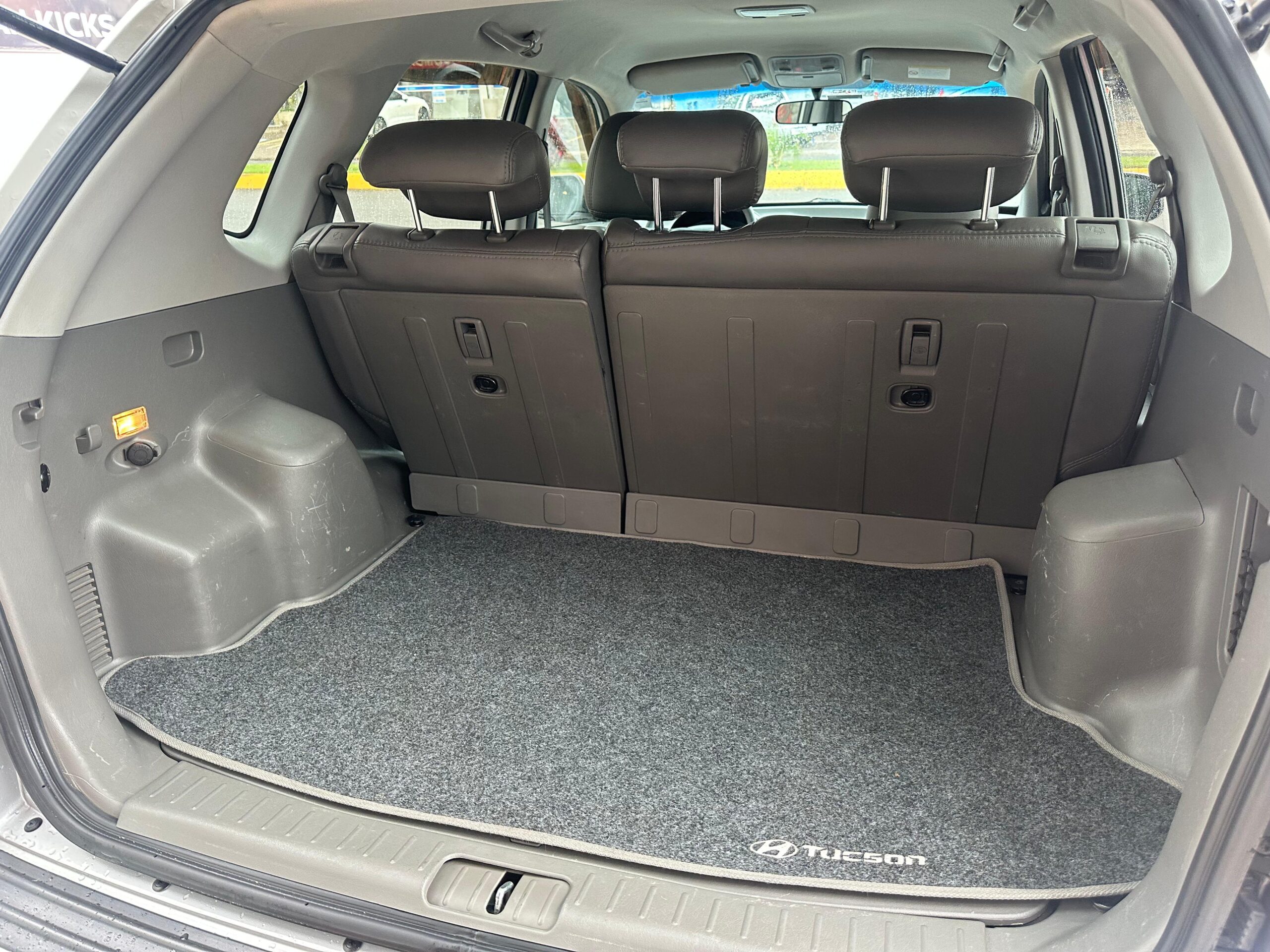 Hyundai Tucson - 2.0 MPFI GLS 16V 143CV 2WD FLEX 4P AUTOMÁTICO