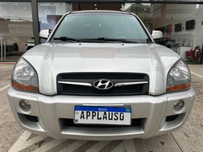 Hyundai Tucson – 2.0 MPFI GLS 16V 143CV 2WD FLEX 4P AUTOMÁTICO