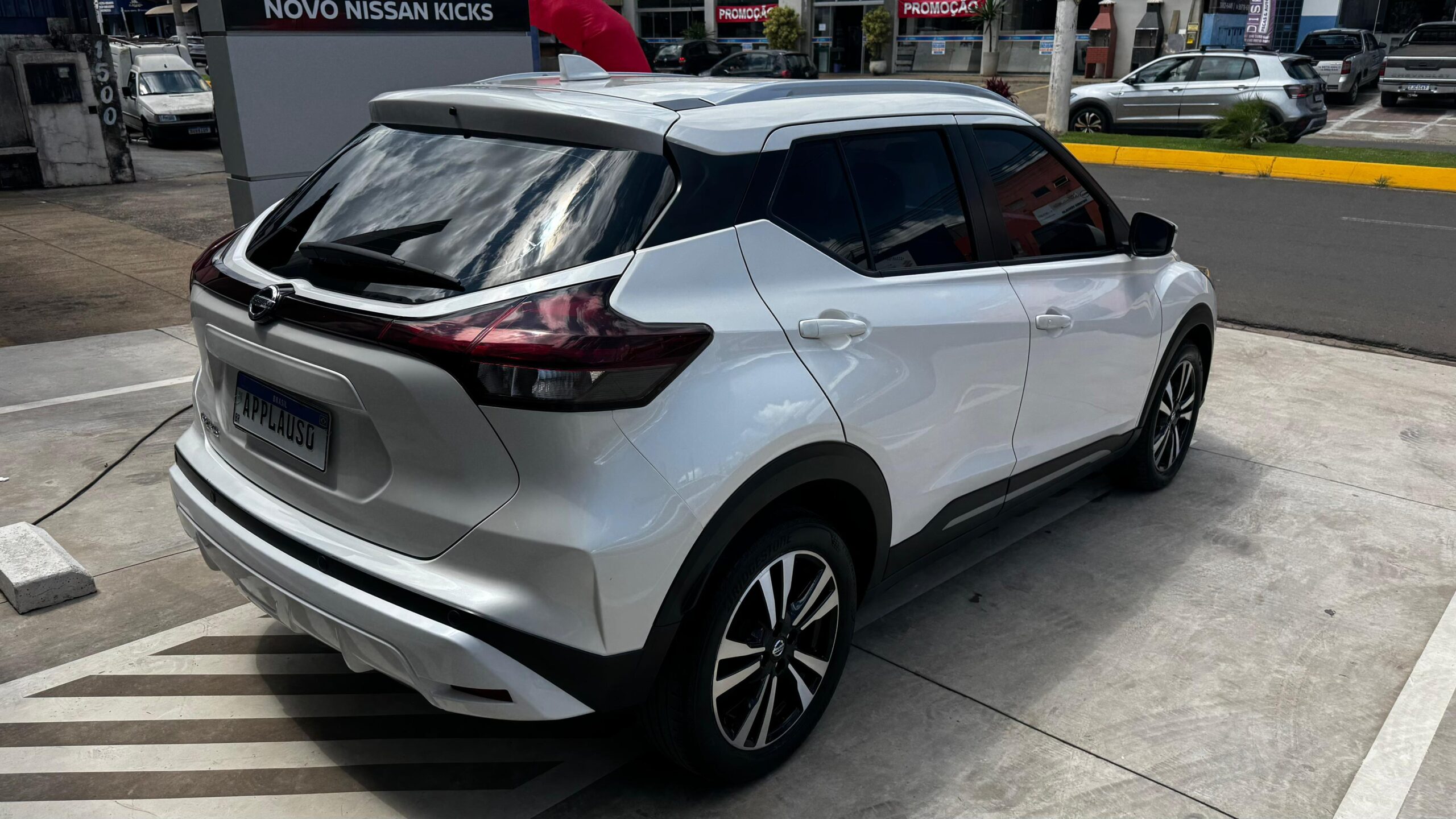 Nissan Kicks - 1.6 16V FLEXSTART ADVANCE XTRONIC