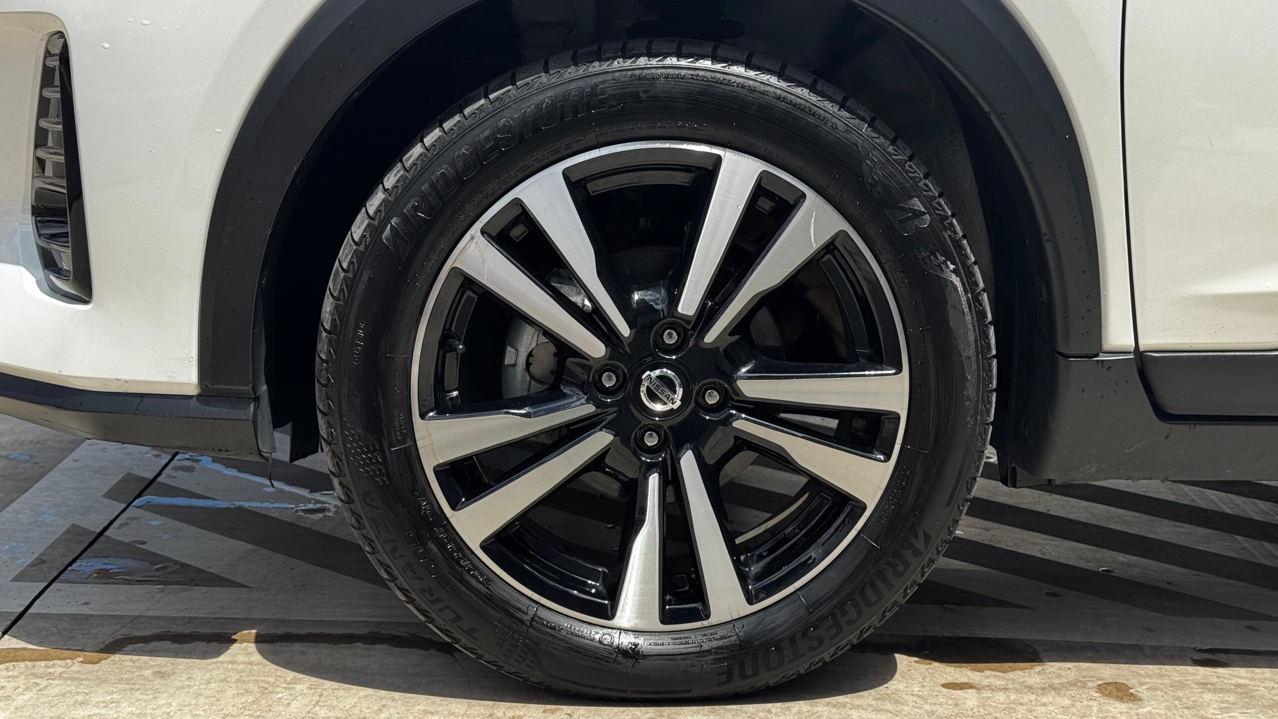 Nissan Kicks - 1.6 16V FLEXSTART ADVANCE XTRONIC