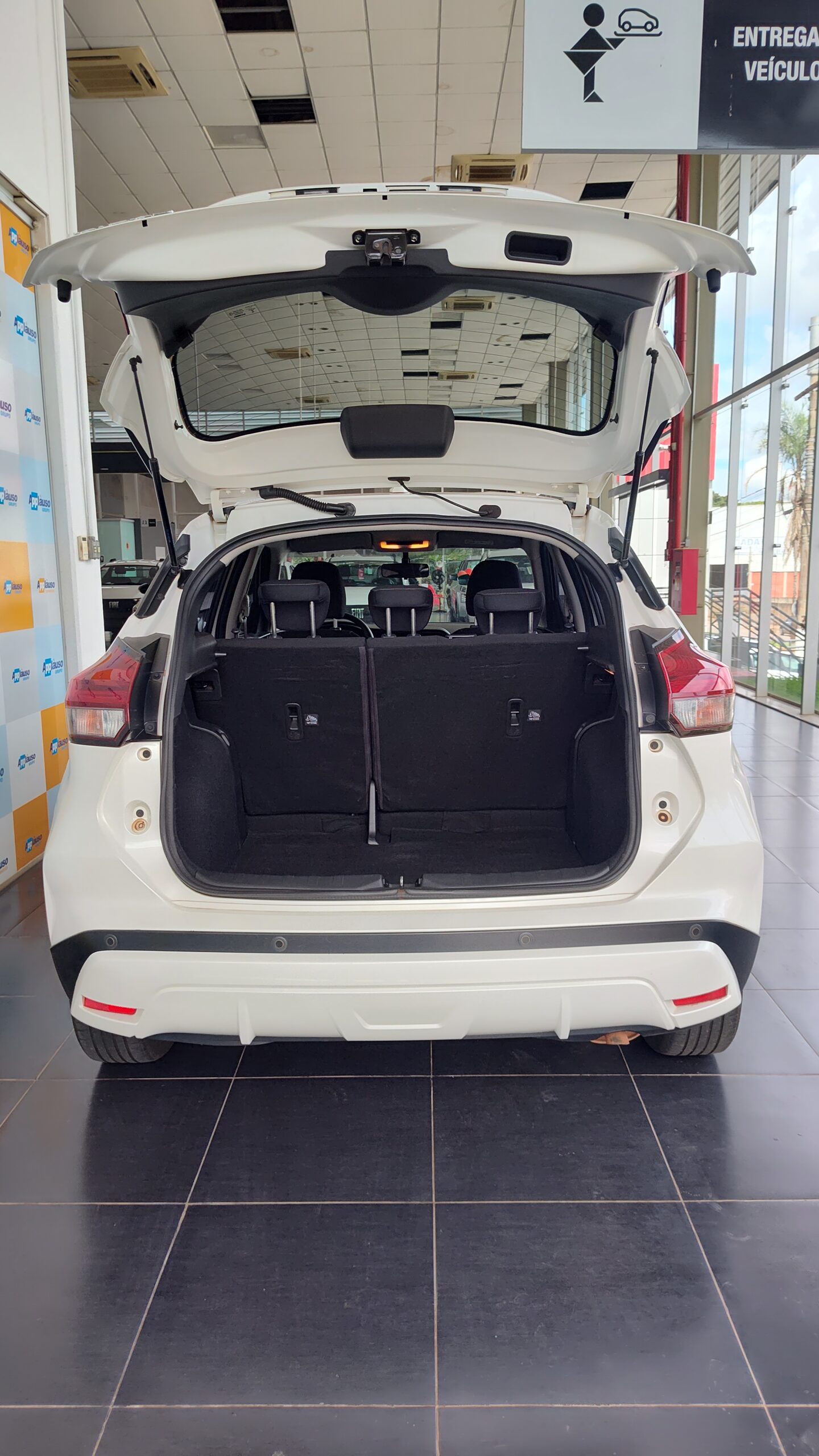 Nissan Kicks - 1.6 16V FLEXSTART SENSE XTRONIC