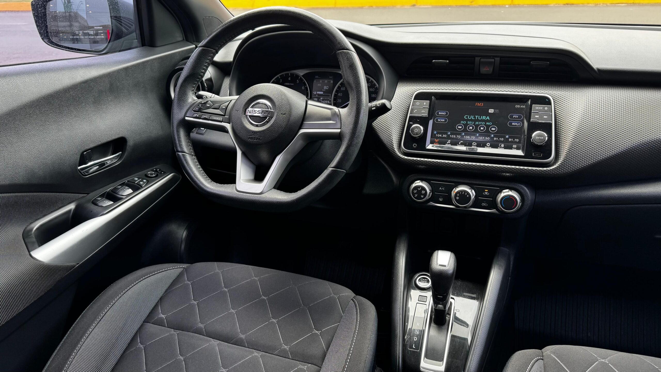 Nissan Kicks - 1.6 16V FLEXSTART SV 4P XTRONIC