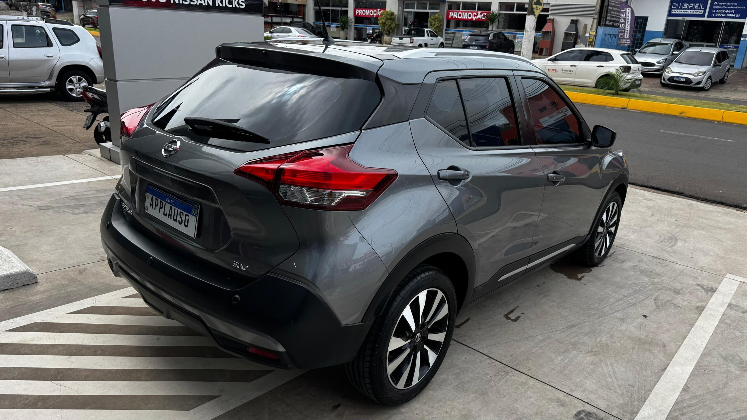 Nissan Kicks - 1.6 16V FLEXSTART SV 4P XTRONIC