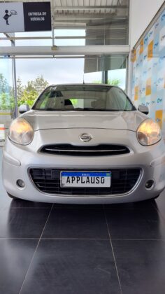 Nissan March – 1.6 SV 16V FLEX 4P MANUAL