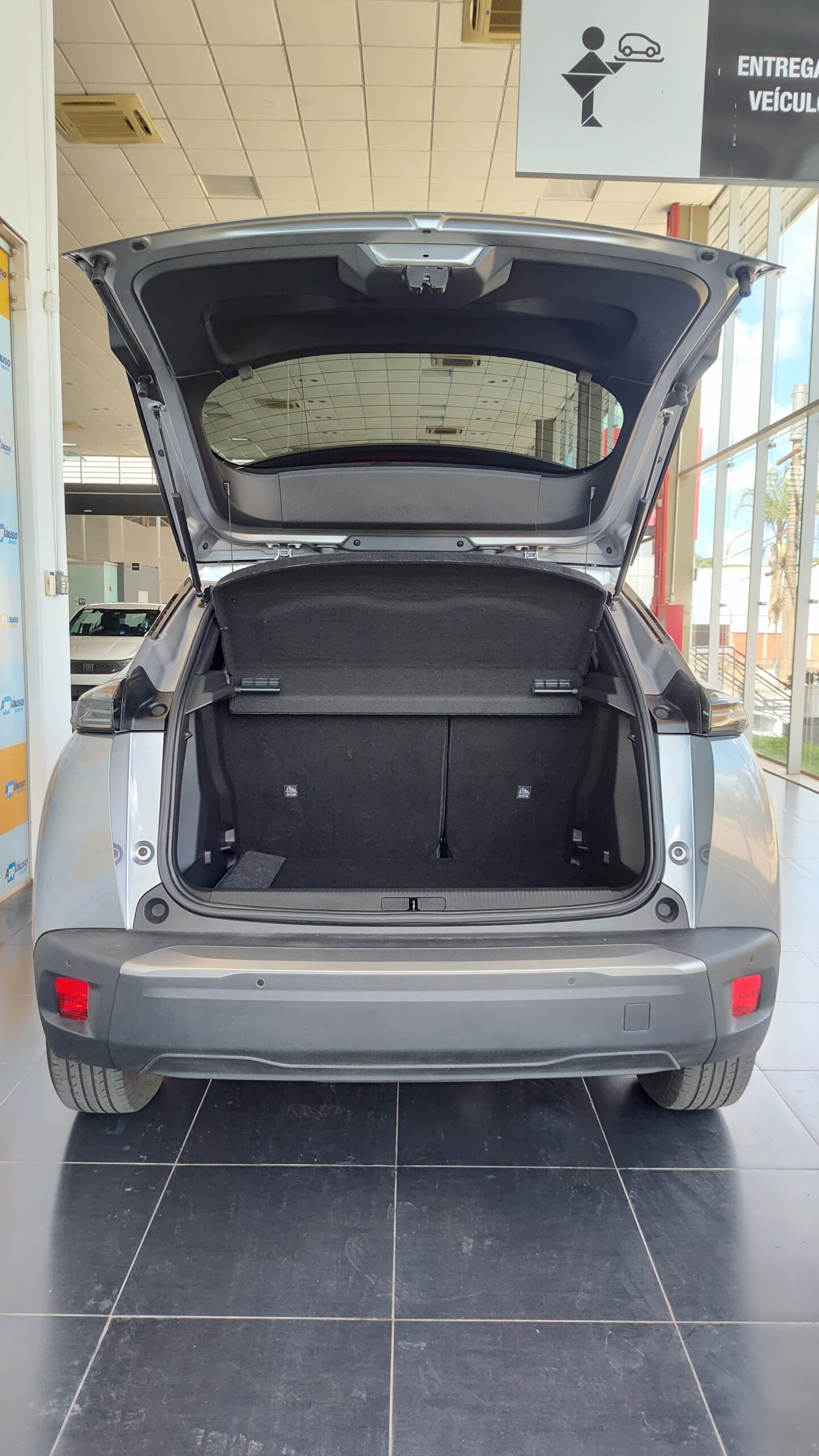 Peugeot 2008 - 1.0 TURBO 200 FLEX ALLURE CVT