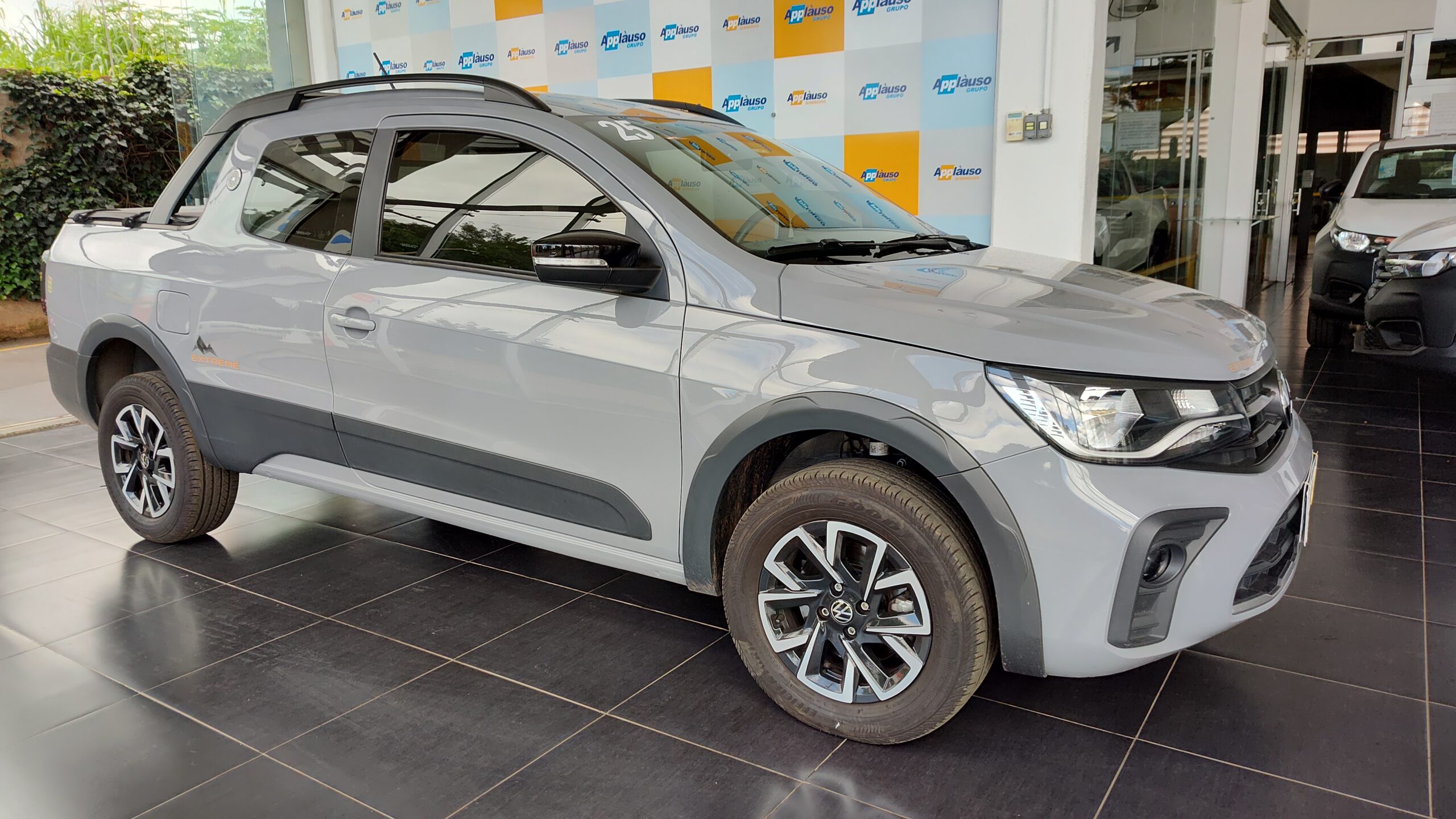 Volkswagen Saveiro - 1.6 MSI EXTREME CD 16V FLEX 2P MANUAL