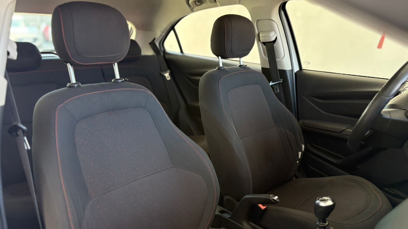 Chevrolet Onix - 1.4 MPFI LTZ 8V FLEX 4P MANUAL