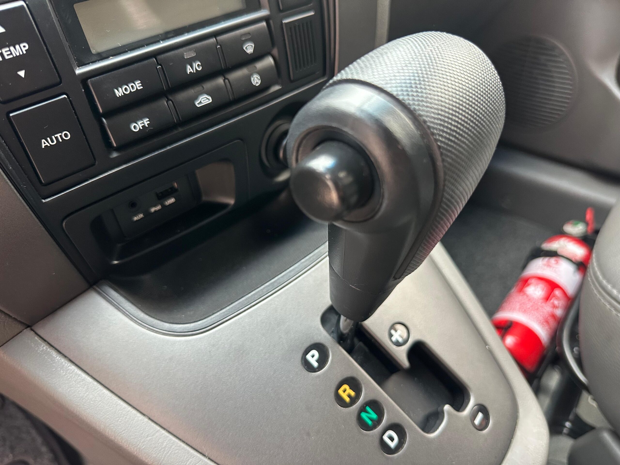 Hyundai Tucson - 2.0 MPFI GLS 16V 143CV 2WD FLEX 4P AUTOMÁTICO