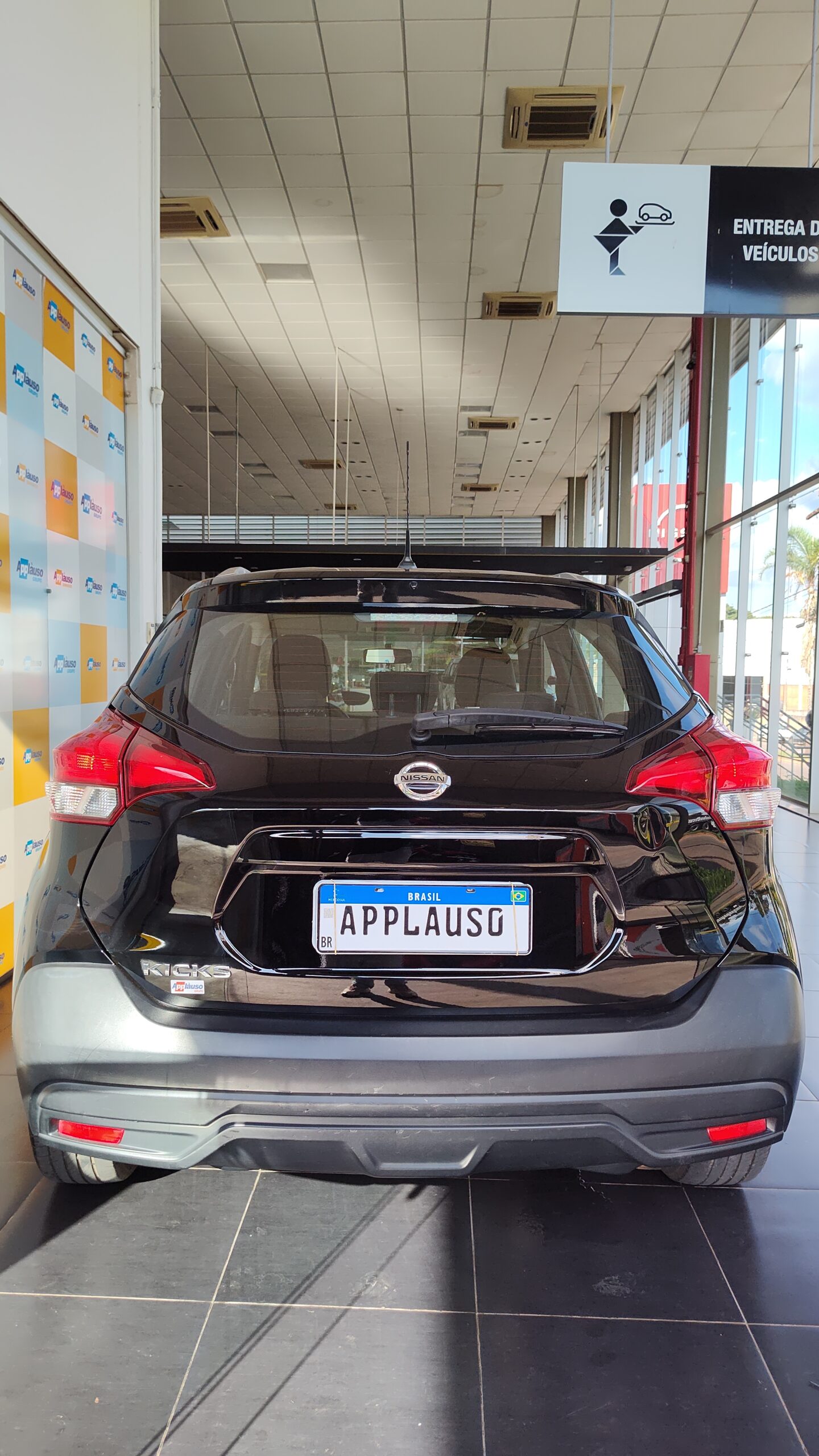 Nissan Kicks - 1.6 16V FLEXSTART S DIRECT 4P XTRONIC