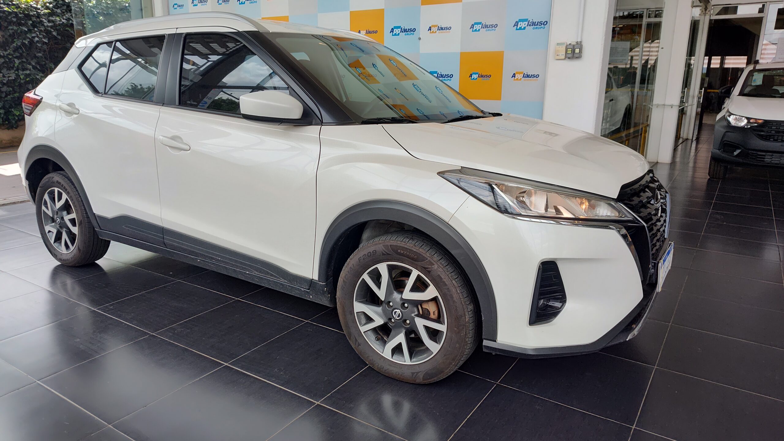 Nissan Kicks - 1.6 16V FLEXSTART SENSE XTRONIC