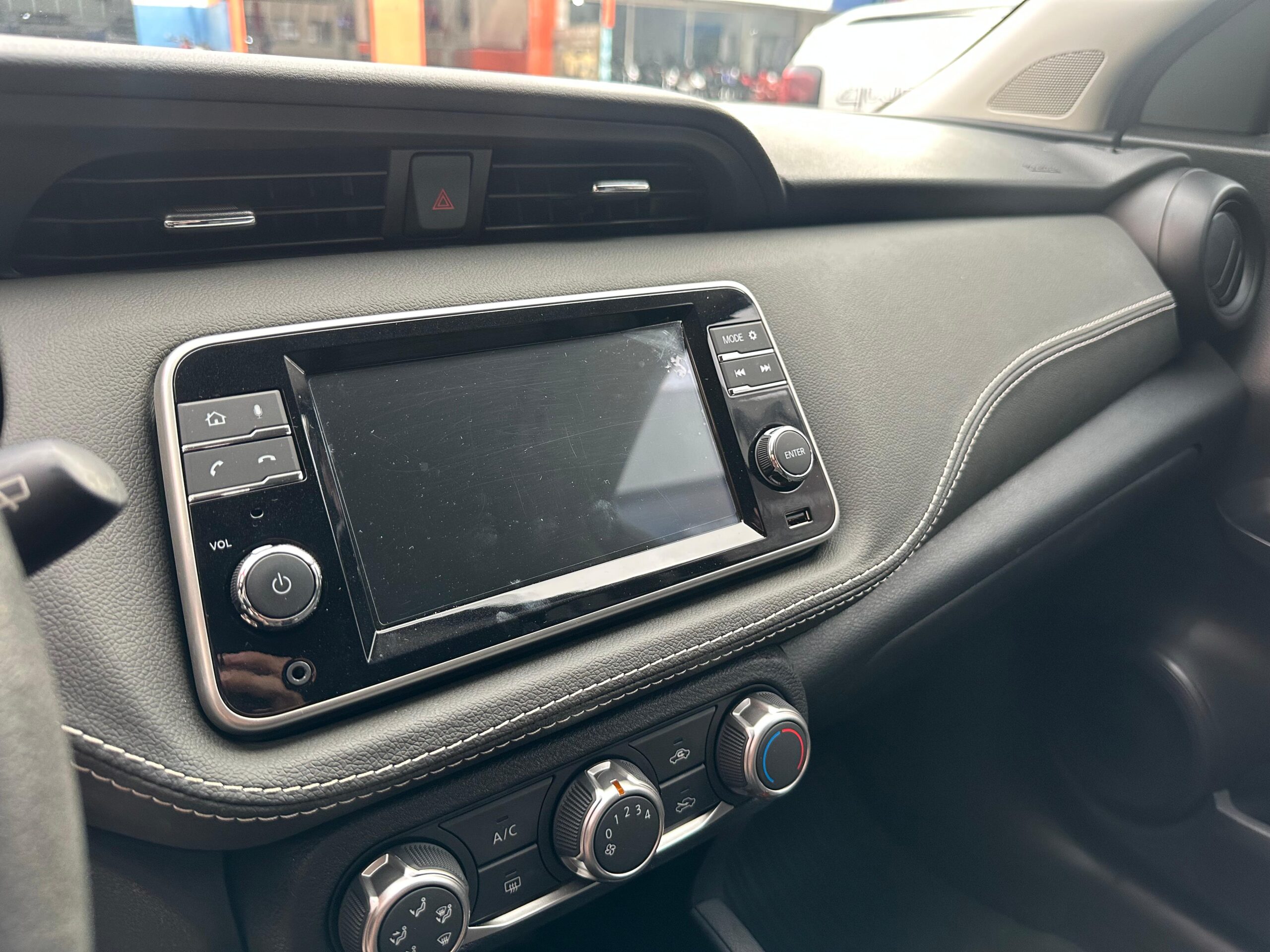 Nissan Kicks - 1.6 16V FLEXSTART SENSE XTRONIC