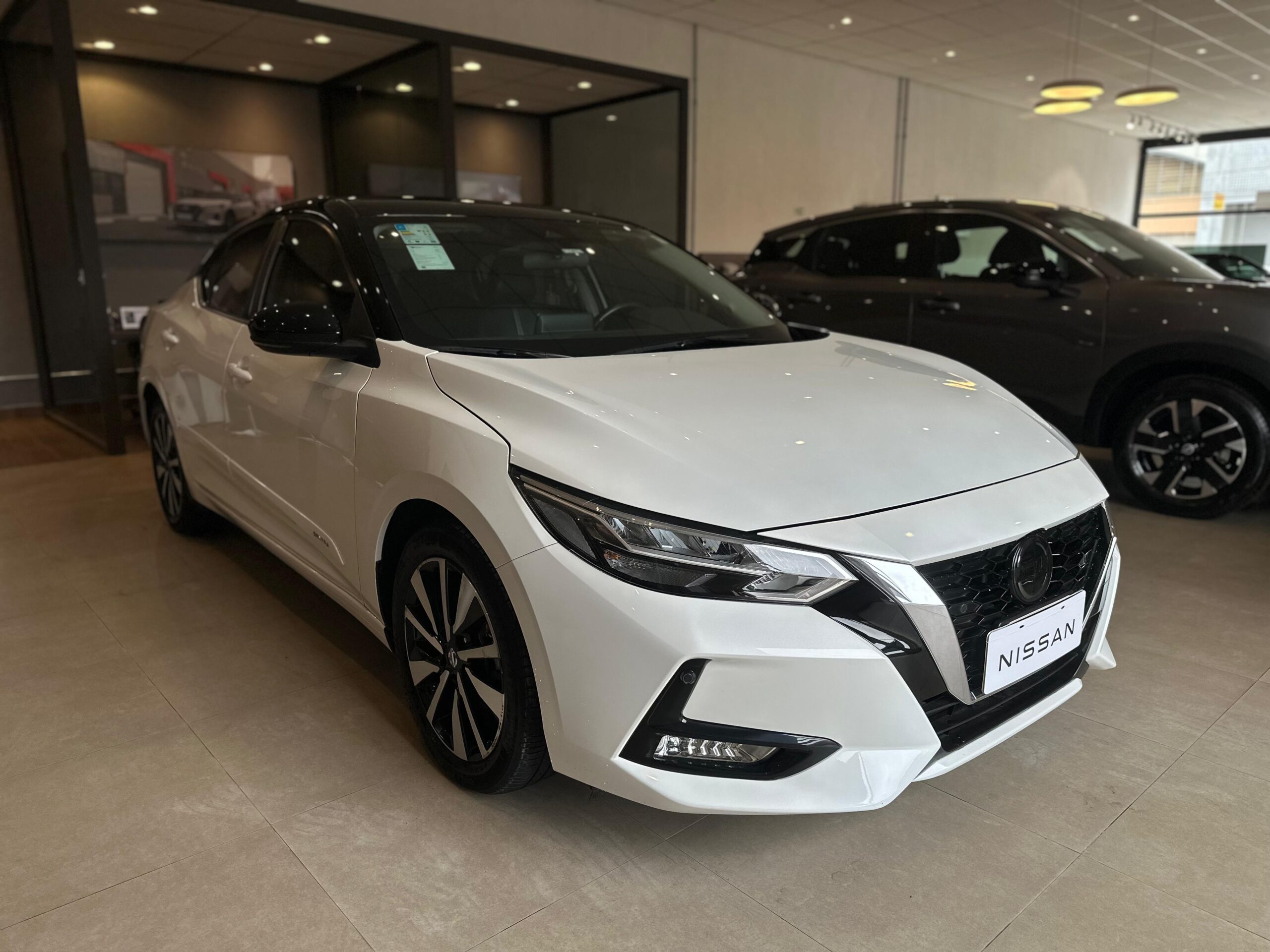 Nissan Sentra - 2.0 16V GASOLINA ADVANCE XTRONIC