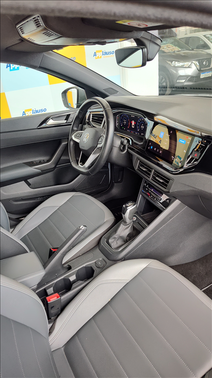 Volkswagen Nivus - 1.0 200 TSI TOTAL FLEX HIGHLINE AUTOMÁTICO