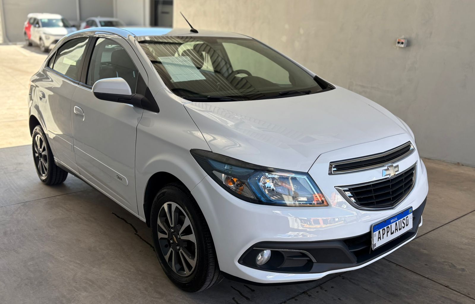 Chevrolet Onix - 1.4 MPFI LTZ 8V FLEX 4P MANUAL