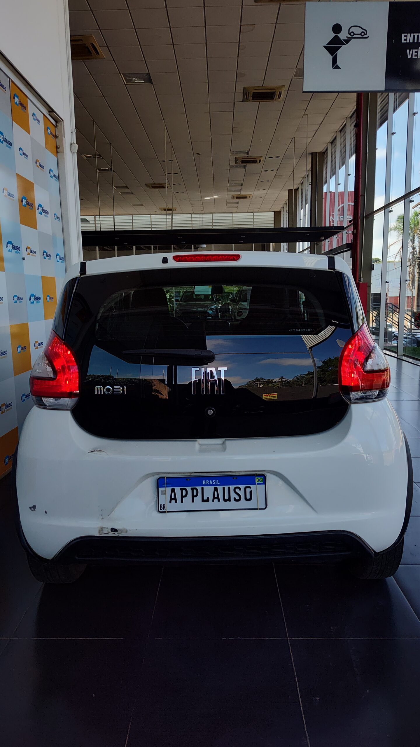 Fiat Mobi - 1.0 EVO FLEX LIKE. MANUAL