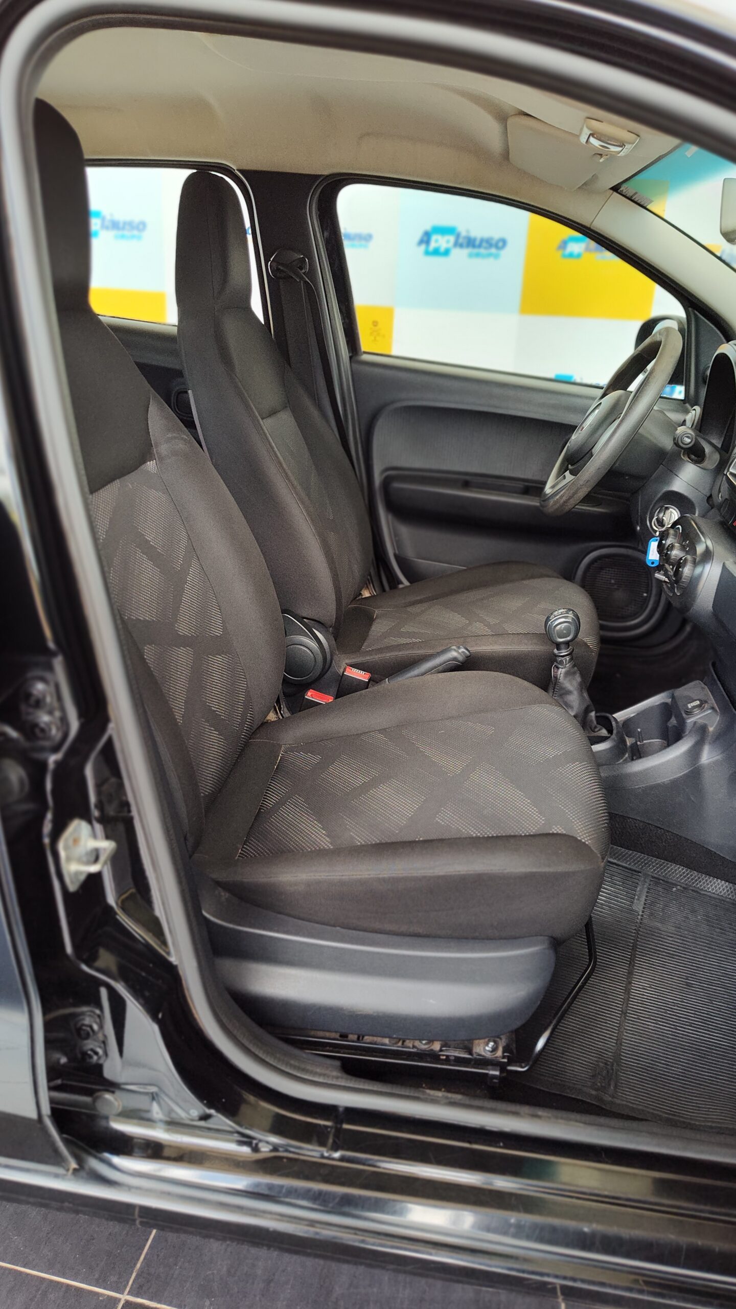 Fiat Mobi - 1.0 EVO FLEX LIKE. MANUAL