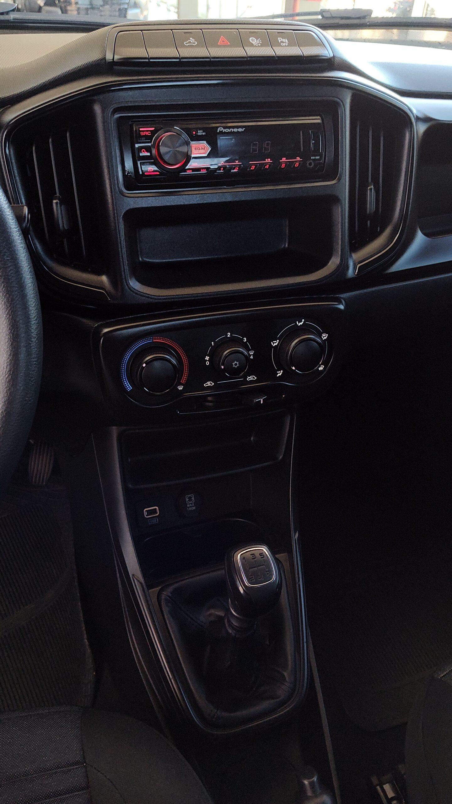 Fiat Strada - 1.3 FIREFLY FLEX FREEDOM CS MANUAL