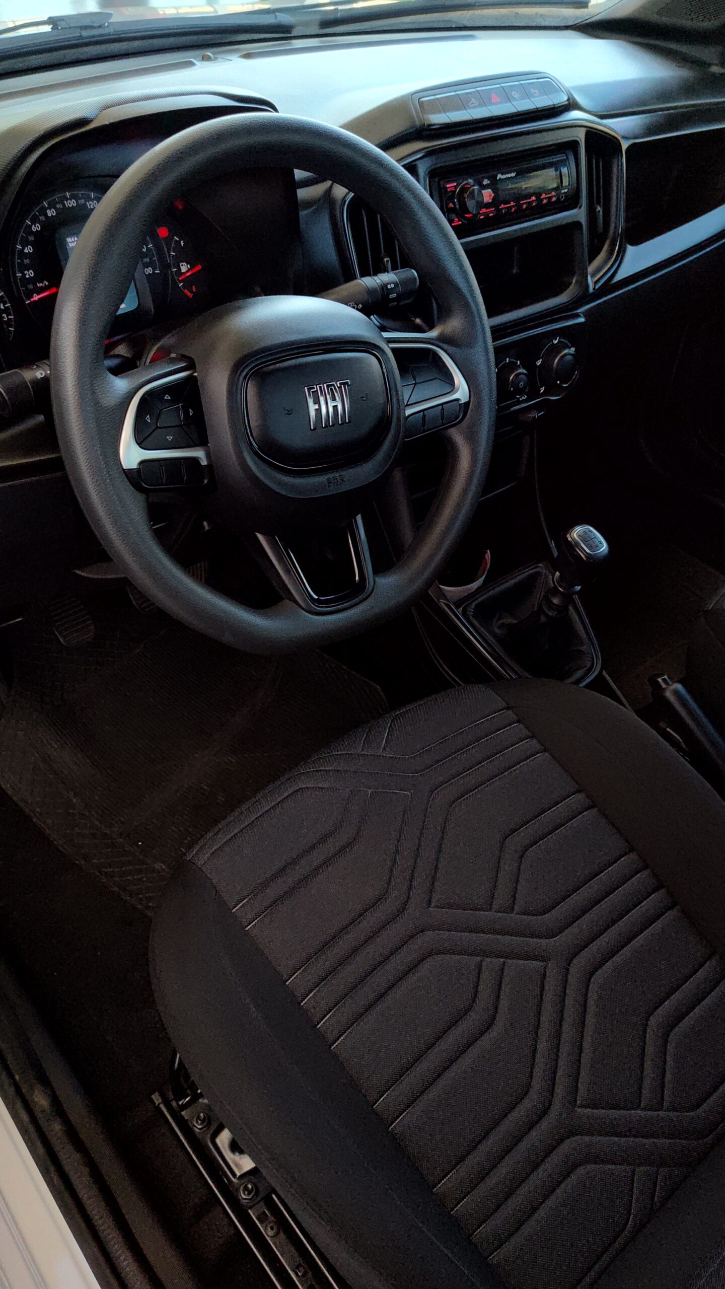 Fiat Strada - 1.3 FIREFLY FLEX FREEDOM CS MANUAL