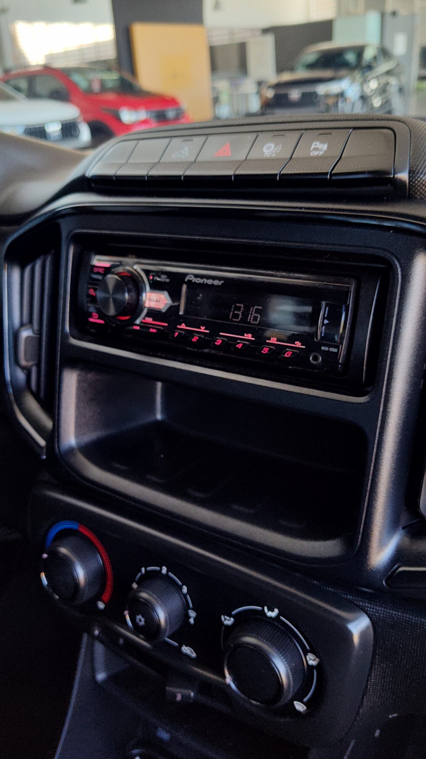 Fiat Strada - 1.3 FIREFLY FLEX FREEDOM CS MANUAL