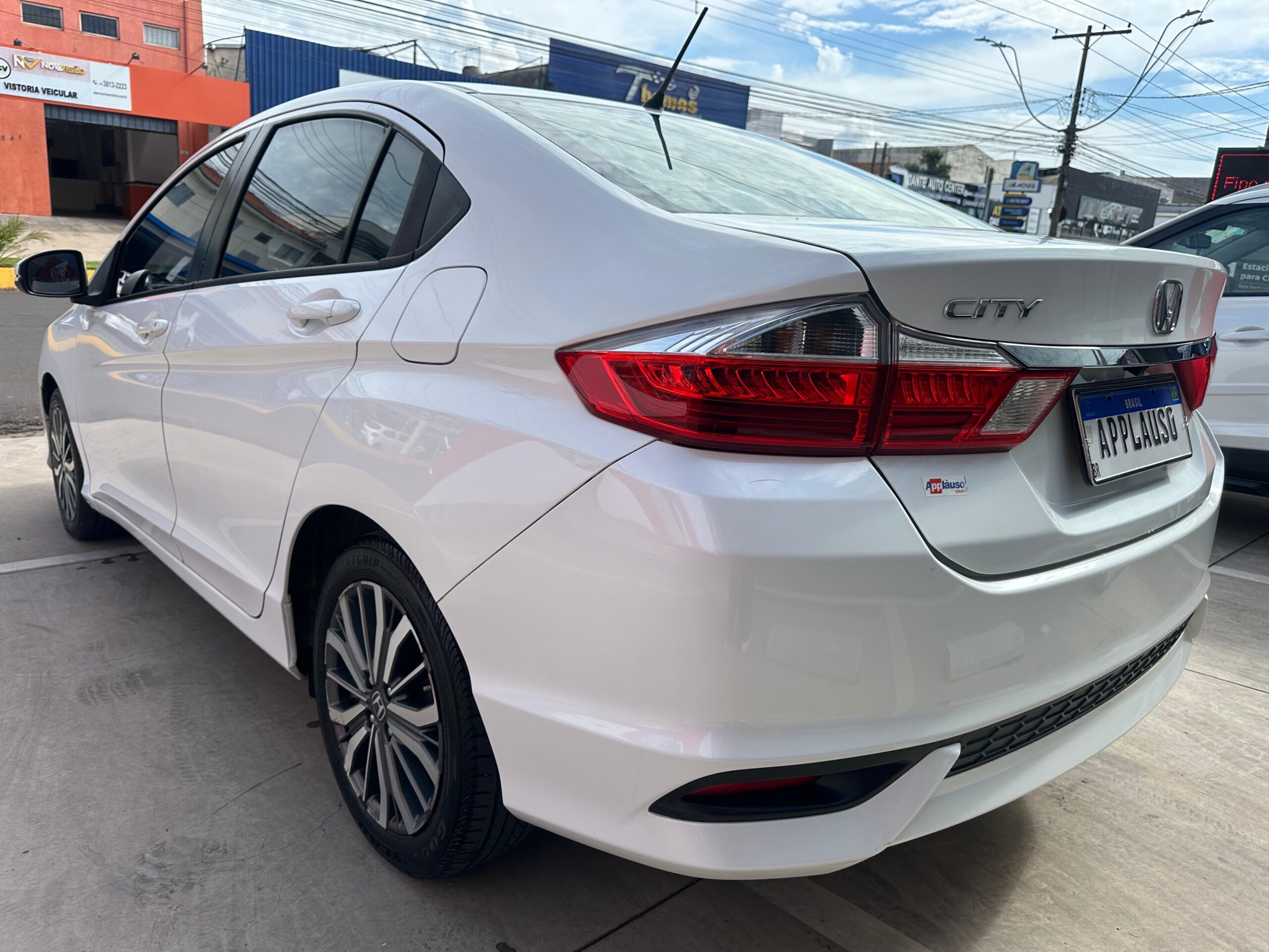 Honda City - 1.5 EXL 16V FLEX 4P AUTOMÁTICO