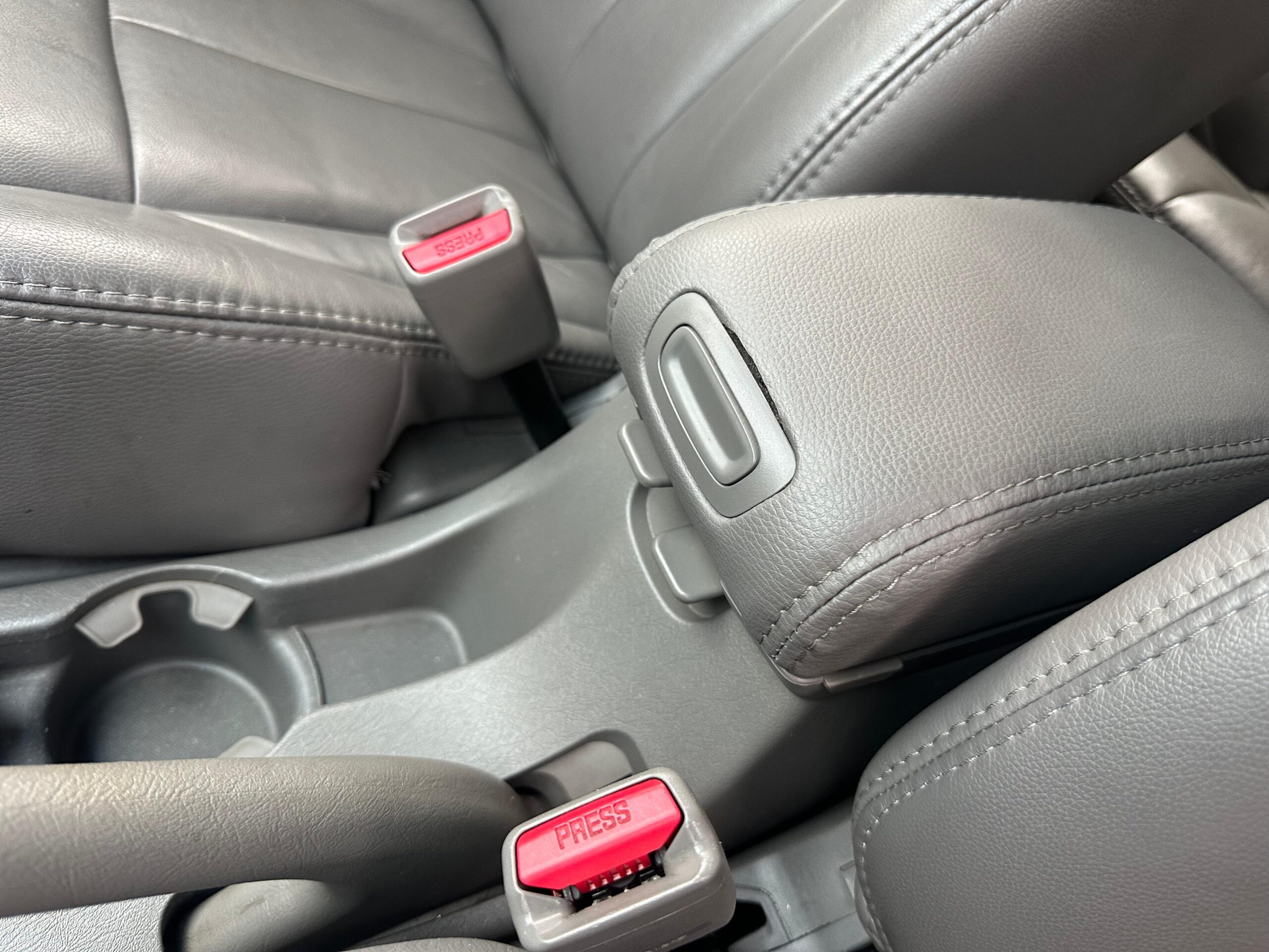 Hyundai Tucson - 2.0 MPFI GLS 16V 143CV 2WD FLEX 4P AUTOMÁTICO