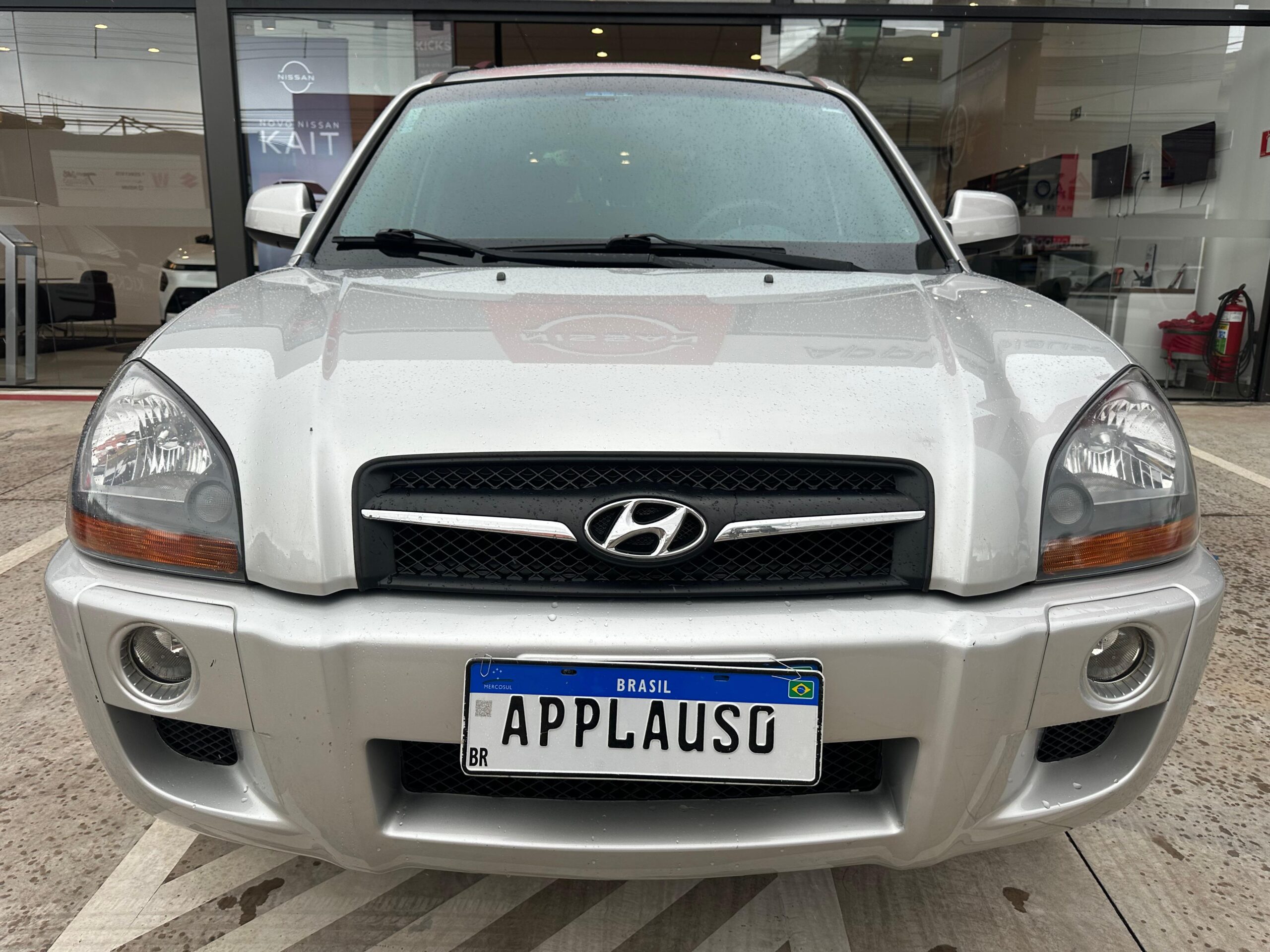 Hyundai Tucson - 2.0 MPFI GLS 16V 143CV 2WD FLEX 4P AUTOMÁTICO