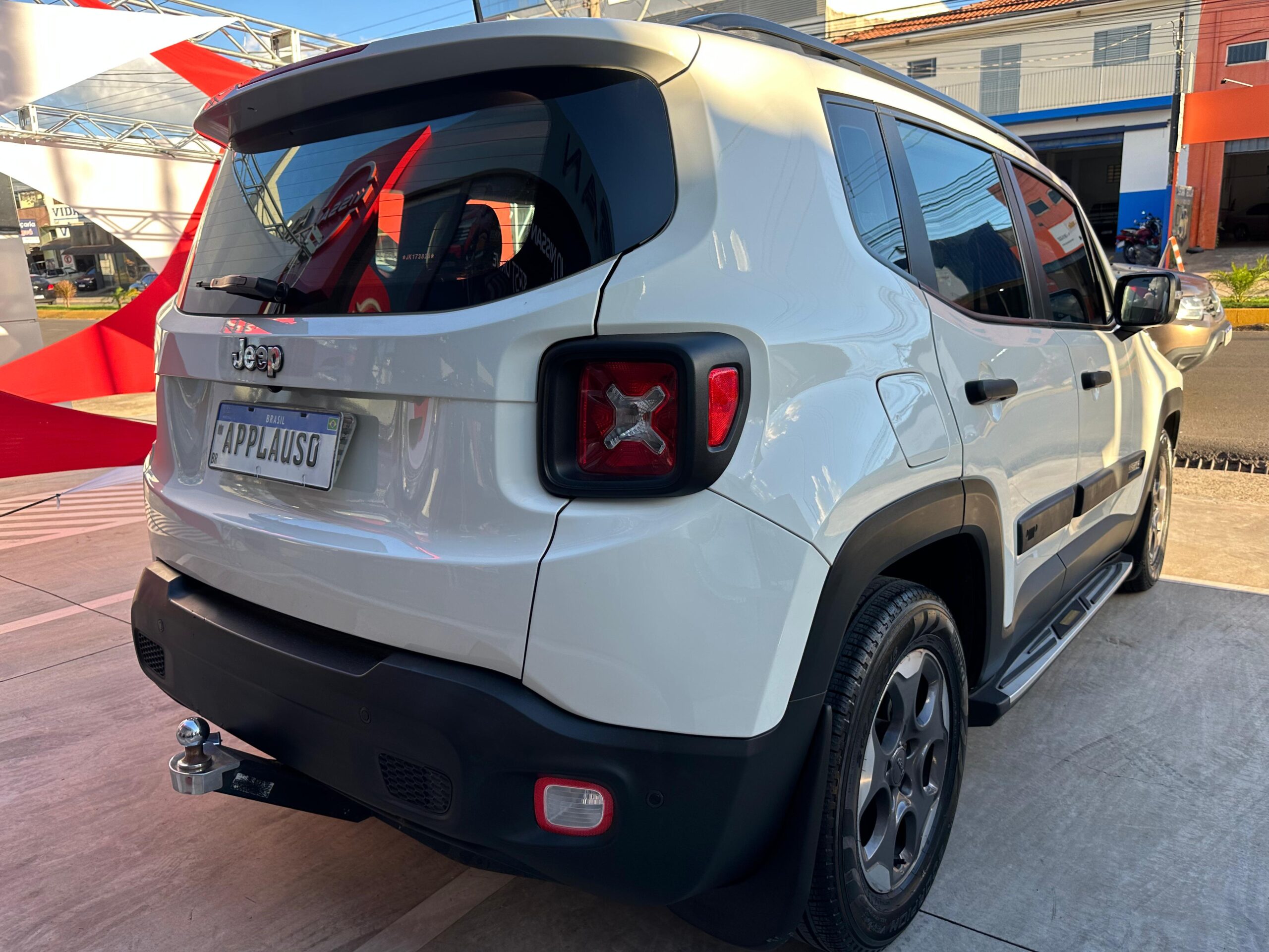 Jeep Renegade - 1.8 16V FLEX 4P AUTOMÁTICO