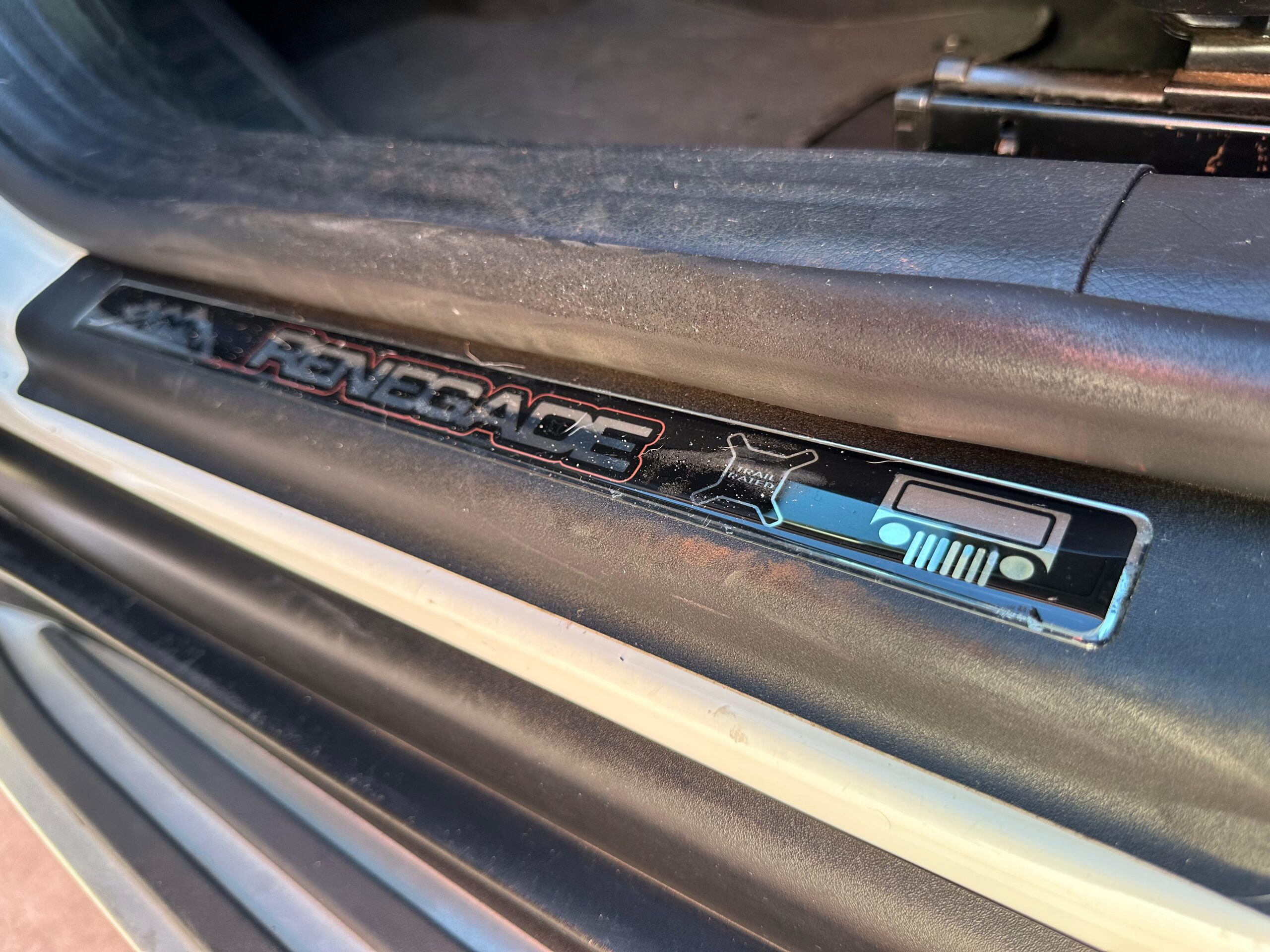 Jeep Renegade - 1.8 16V FLEX 4P AUTOMÁTICO